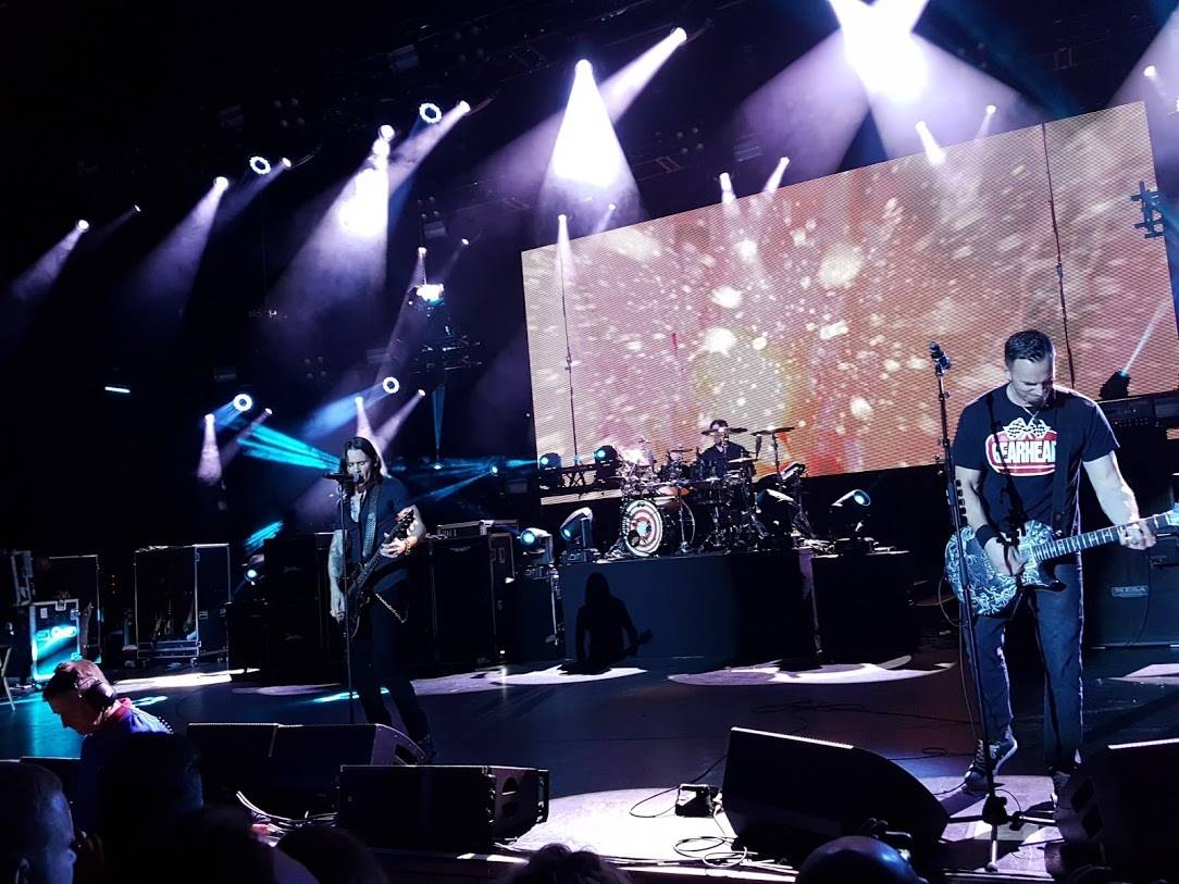 Alter Bridge, Living Colour, Like A Storm