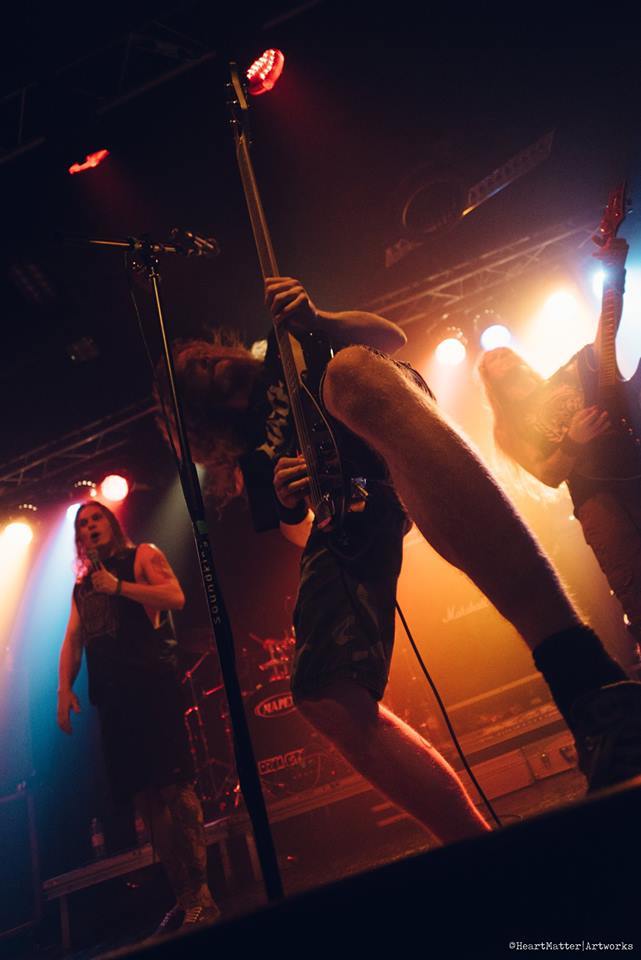 Mono Goes Metal Special