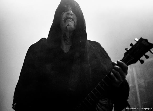 Black metal-legender reddet af supportband