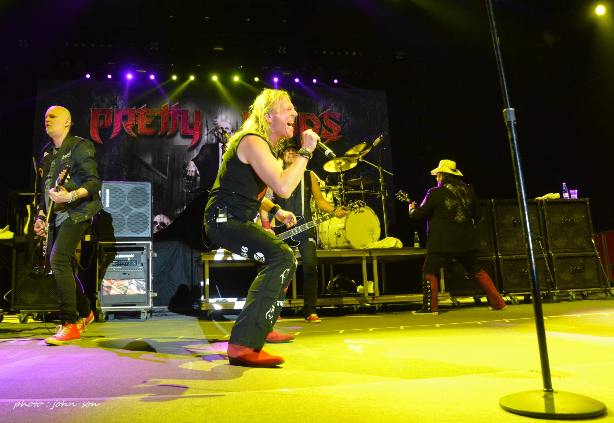 Pretty Maids, KISS