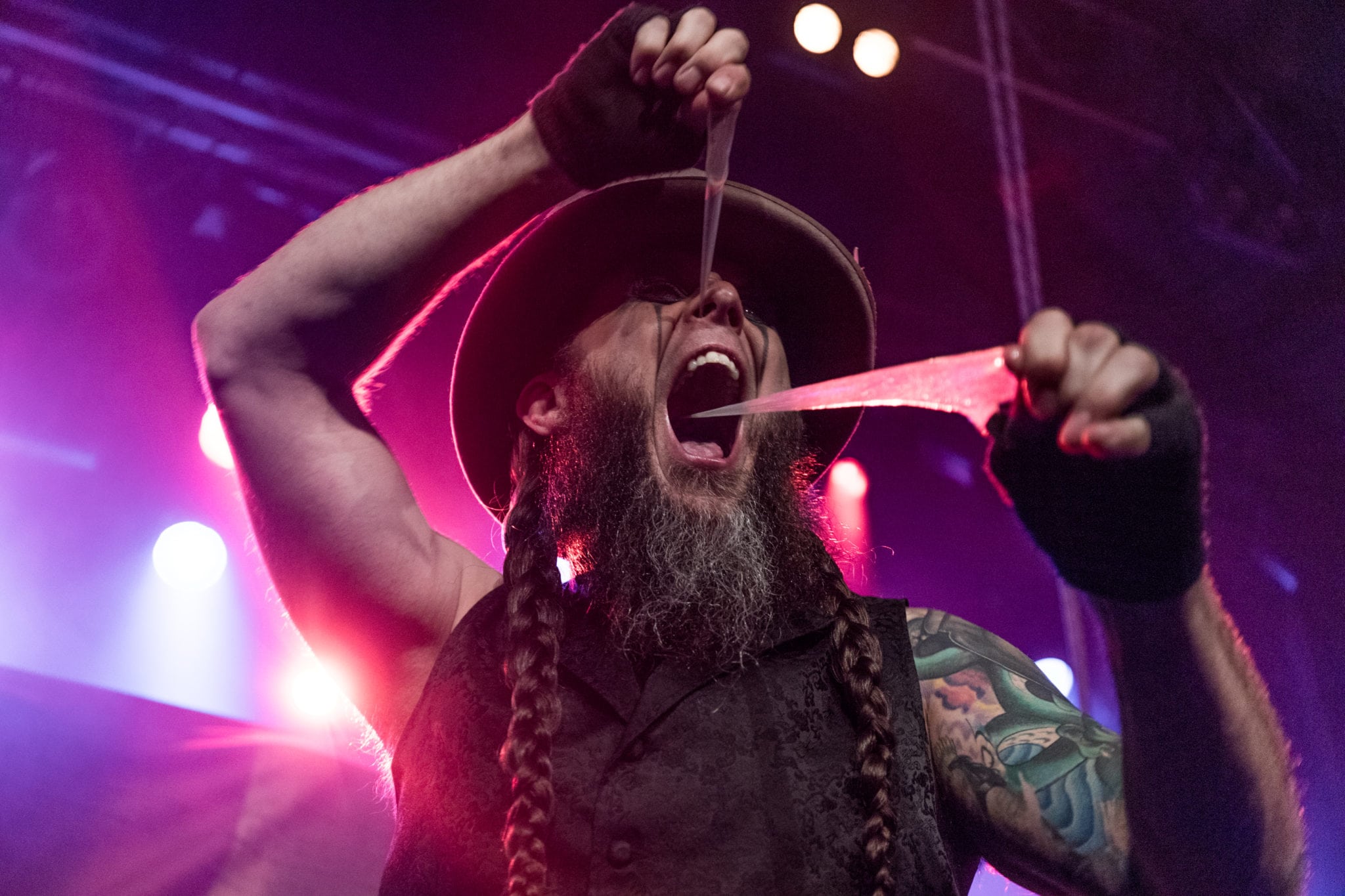 Old Kerry McKee, Hellzapoppin, Avatar