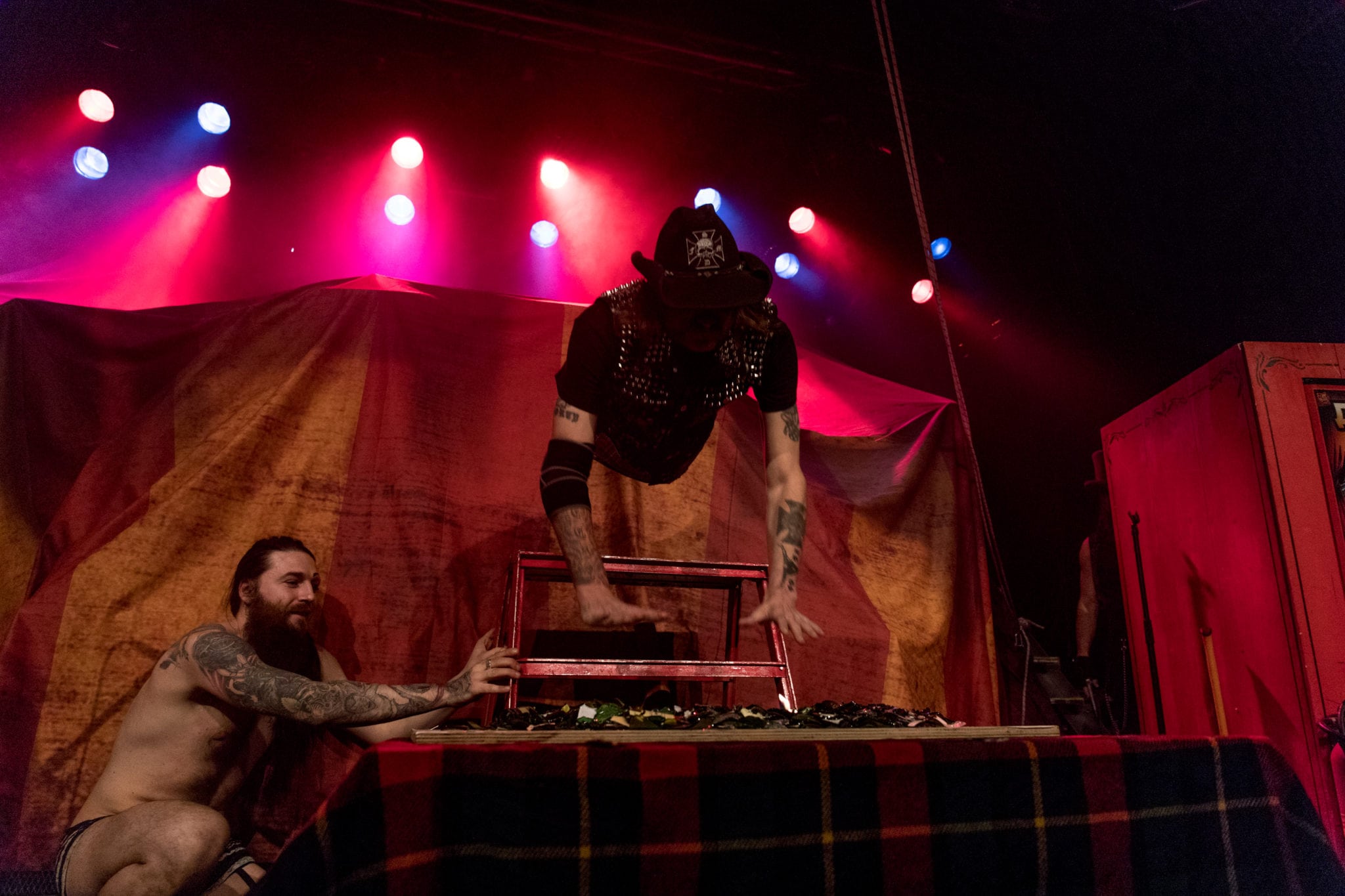 Old Kerry McKee, Hellzapoppin, Avatar