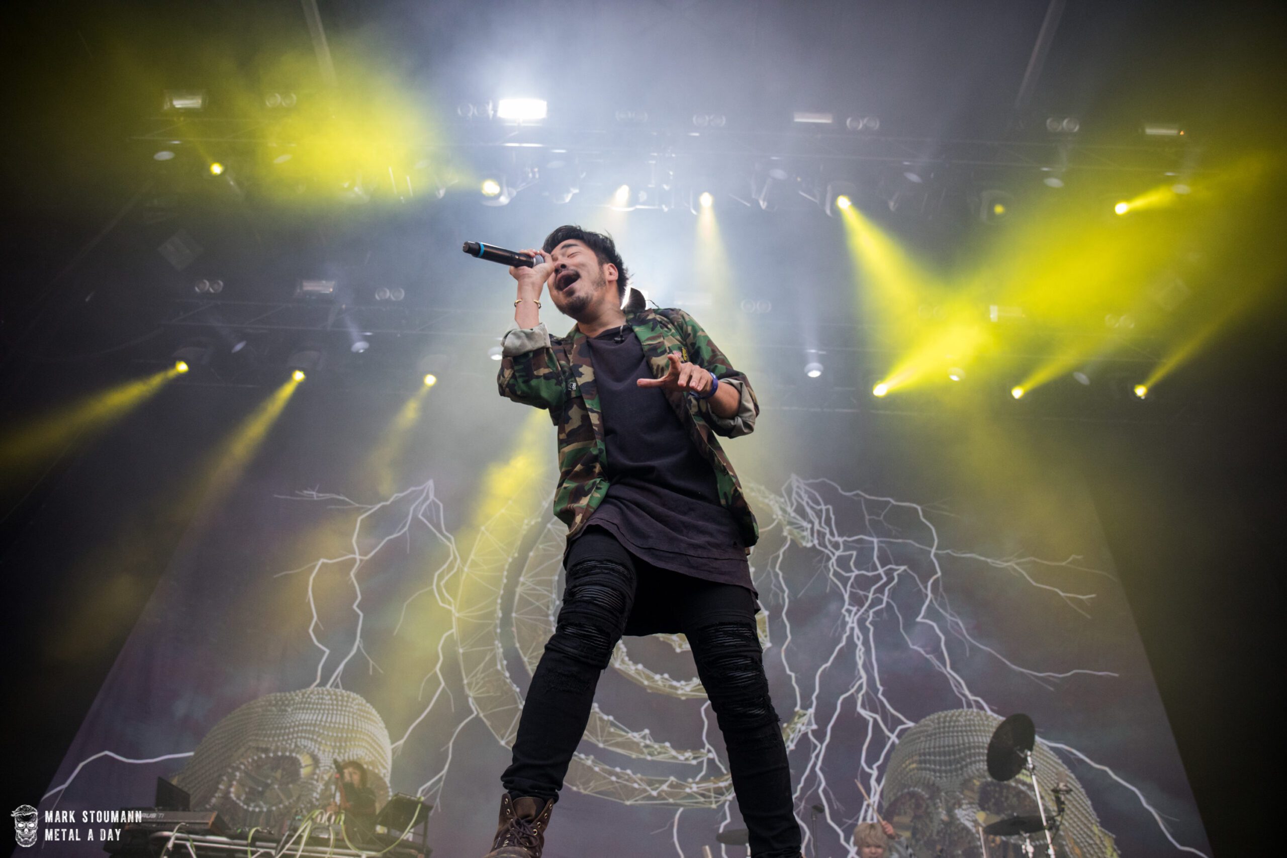 Crossfaith