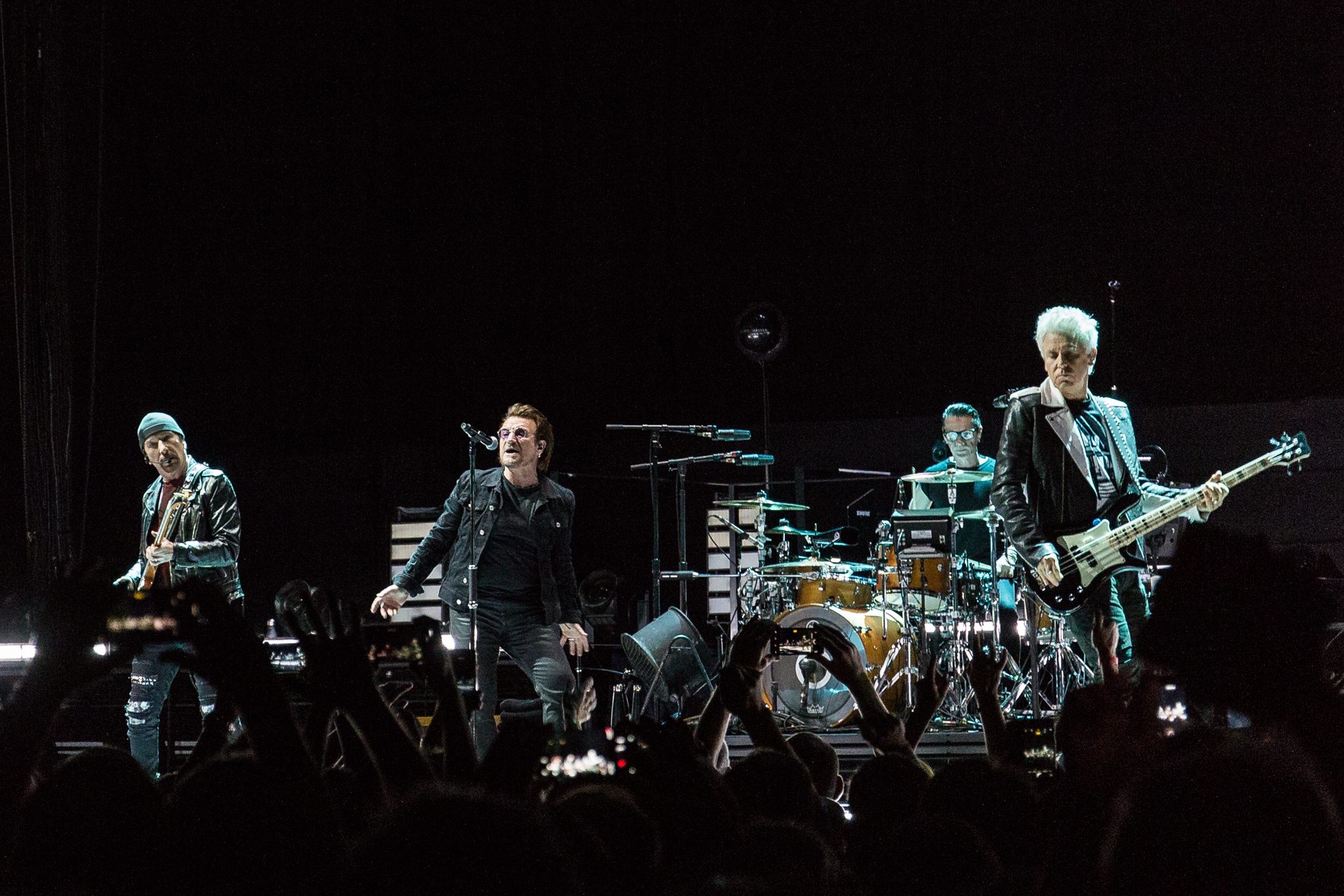 U2