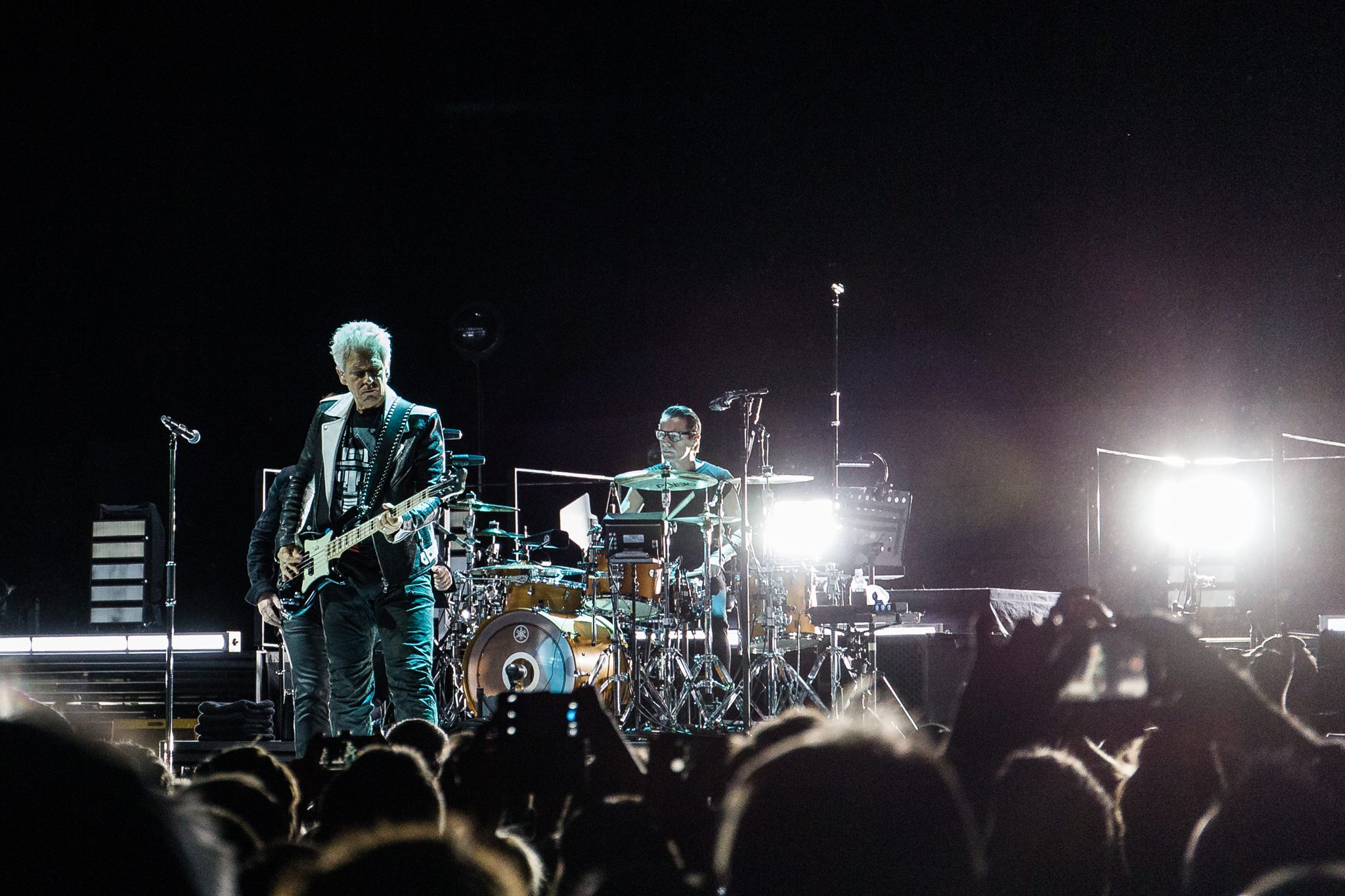 U2