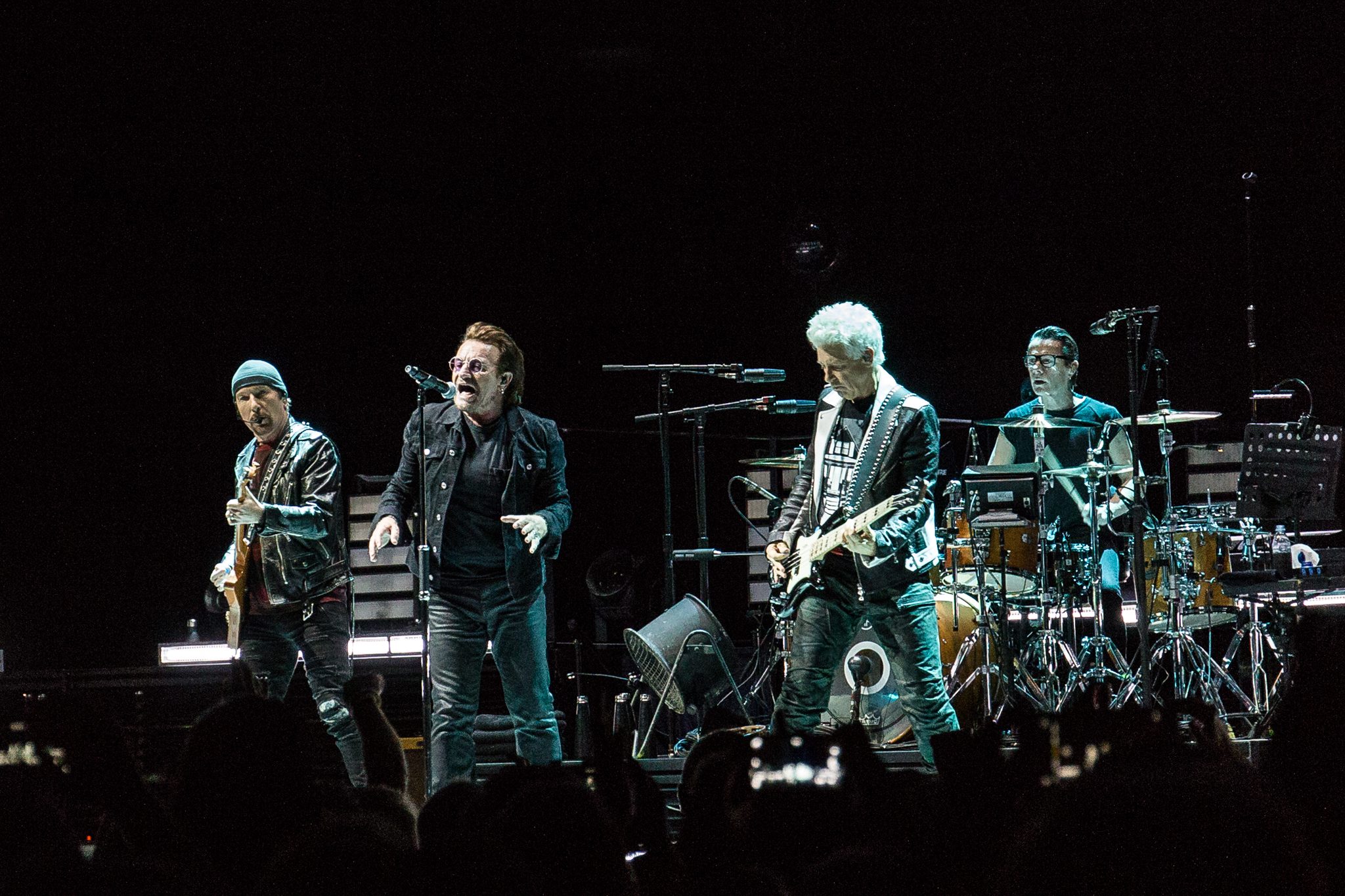 U2
