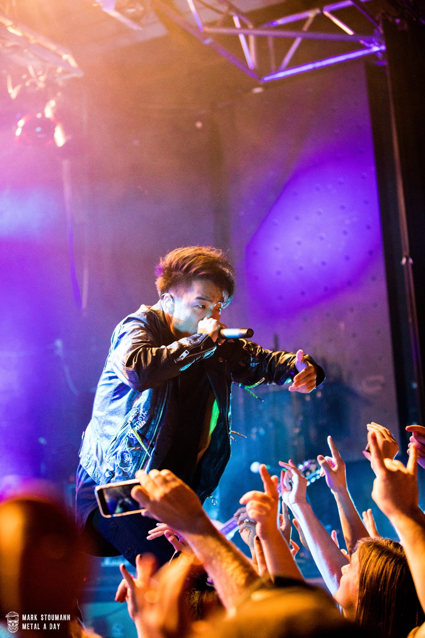 Crossfaith