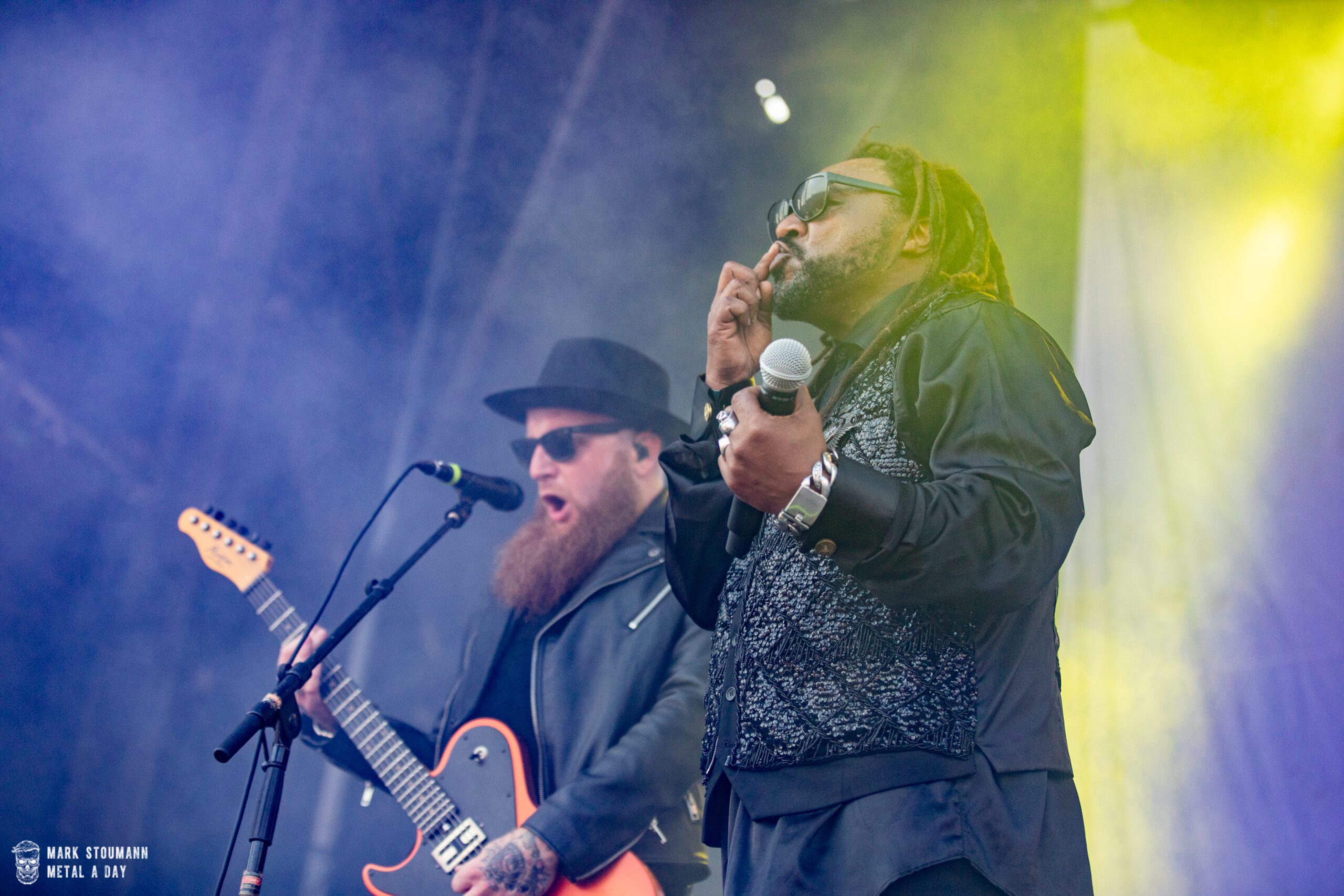 Skindred - Foto: Mark Stoumann