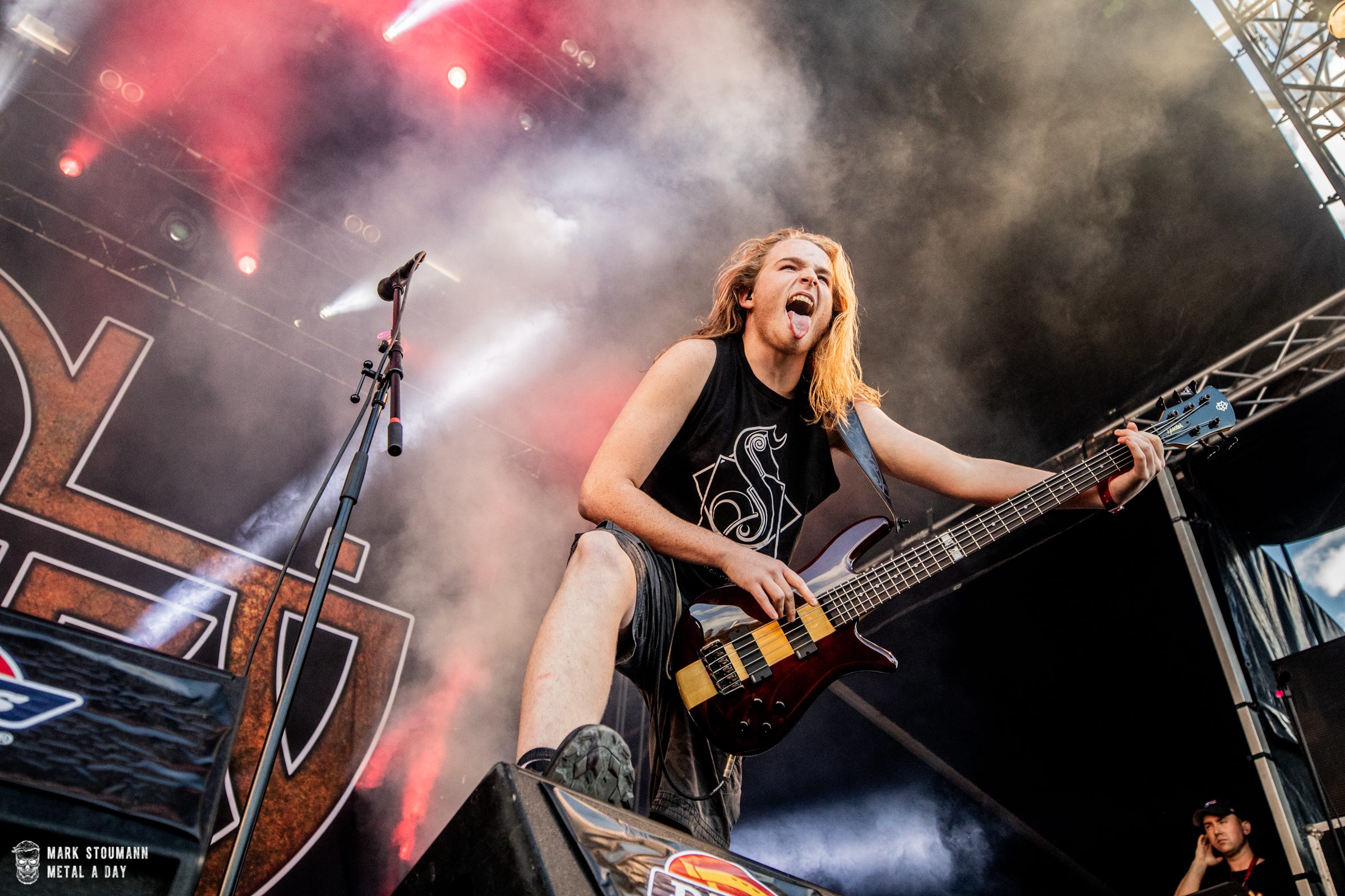 Alien Weaponry