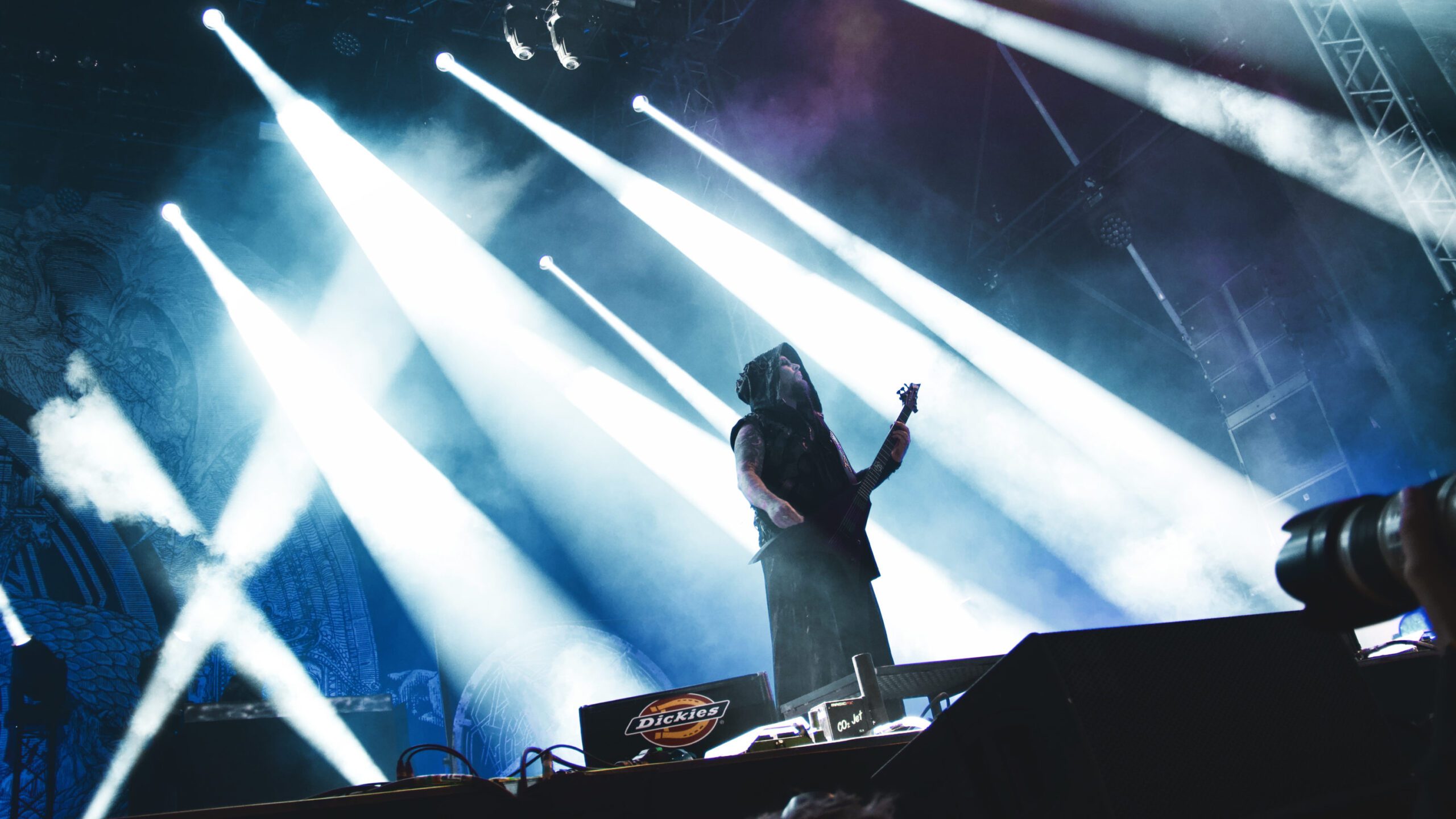 Dimmu Borgir