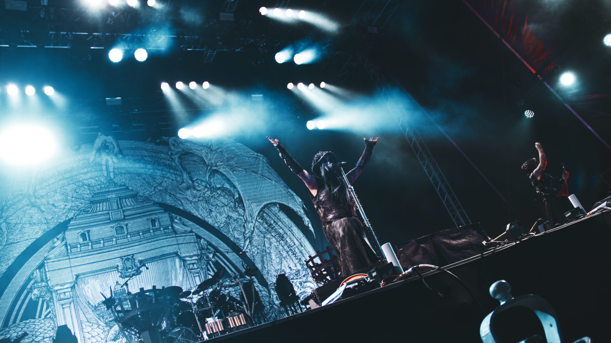 Dimmu Borgir
