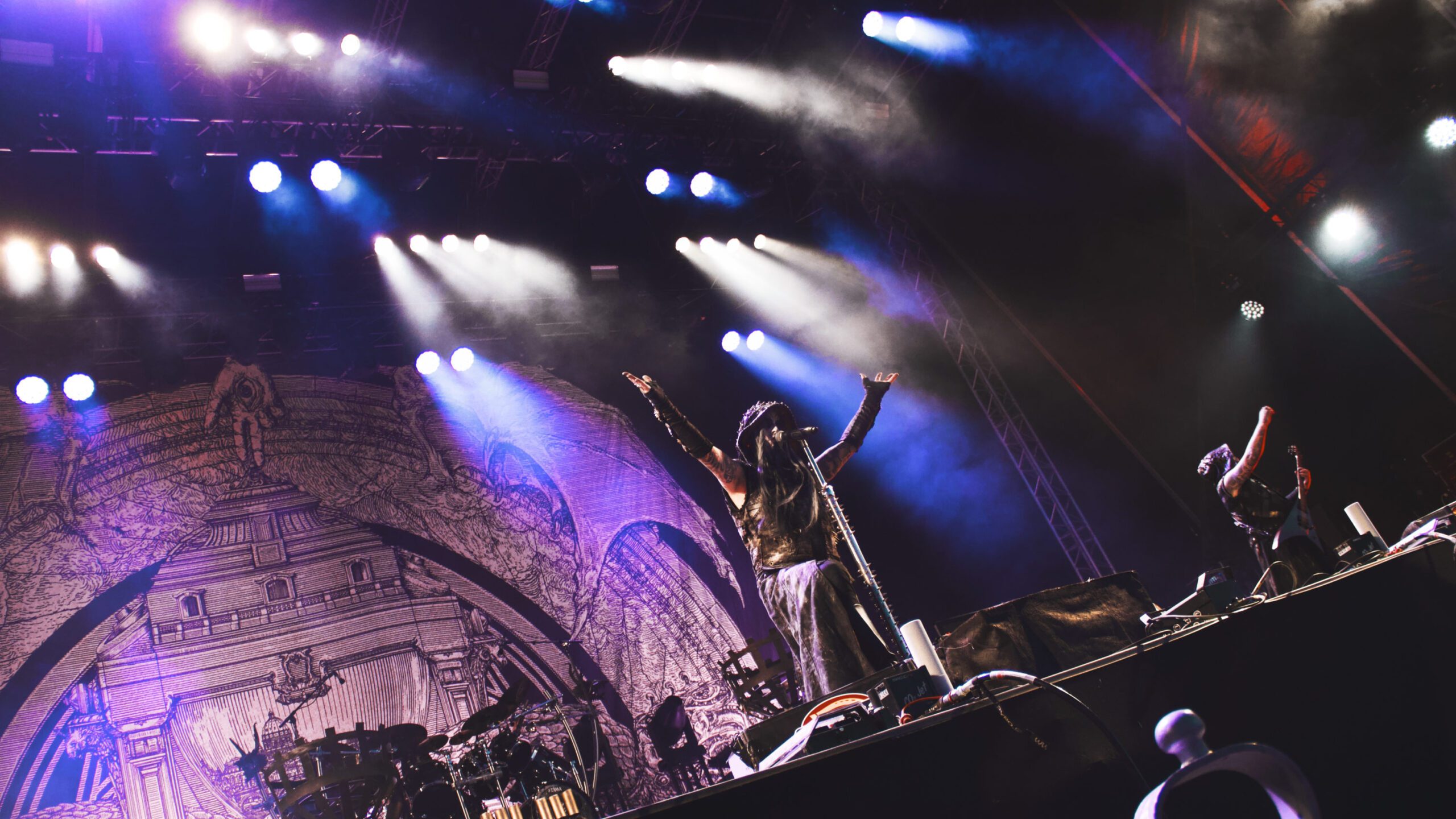Dimmu Borgir