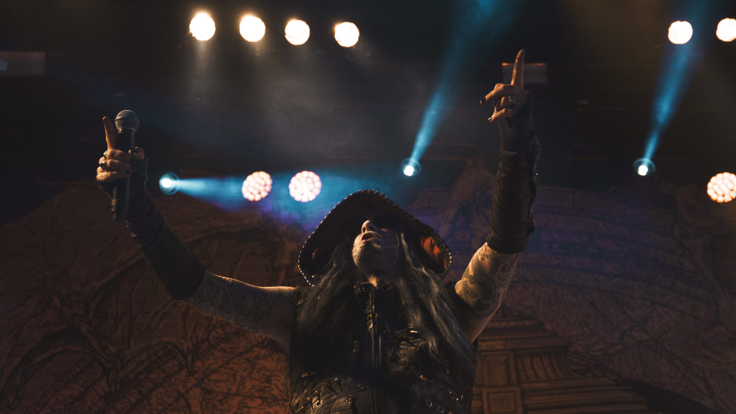 Dimmu Borgir