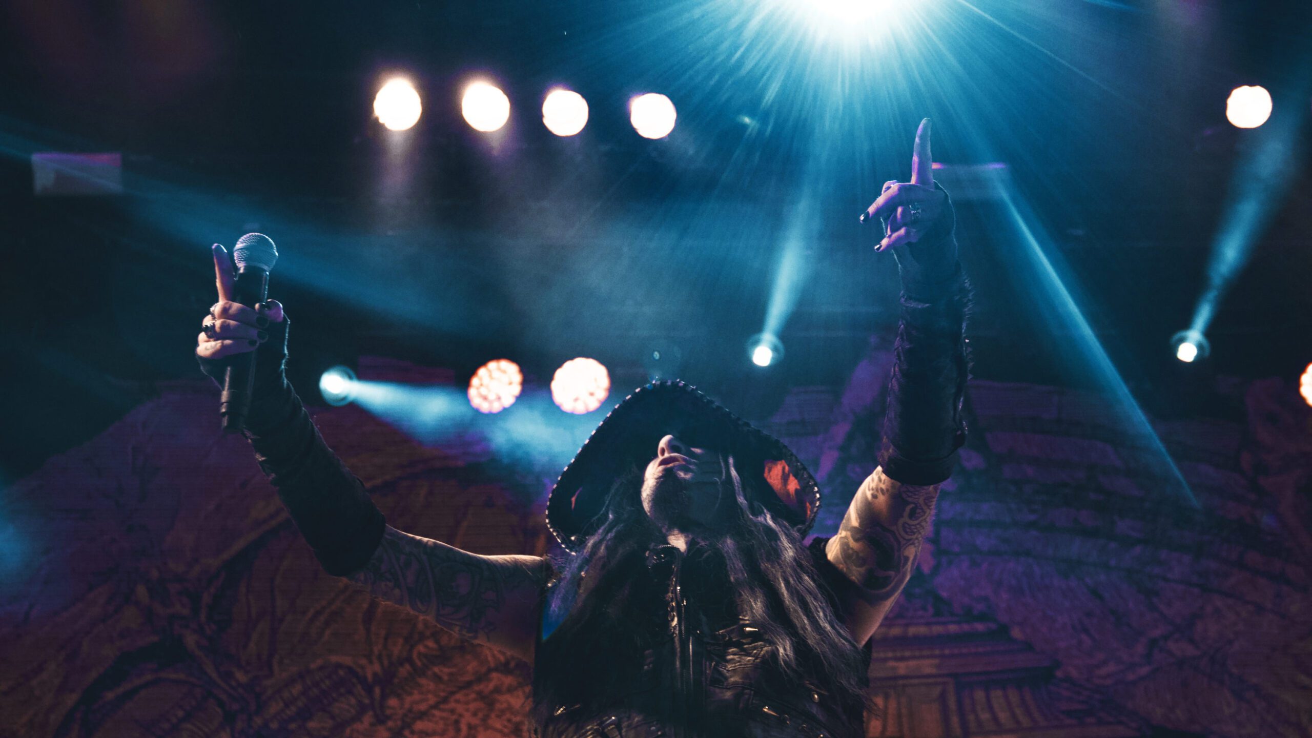 Dimmu Borgir