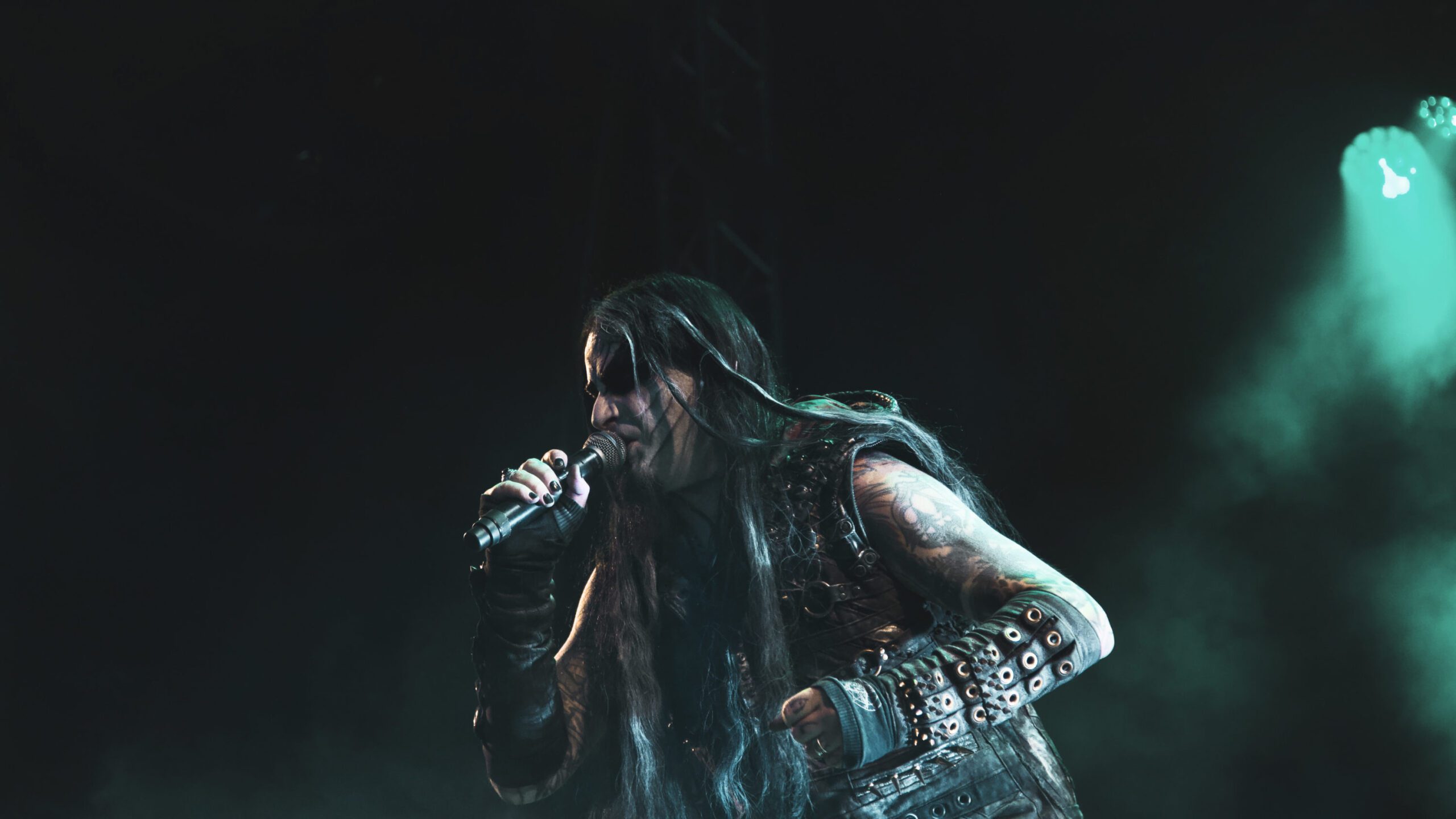 Dimmu Borgir