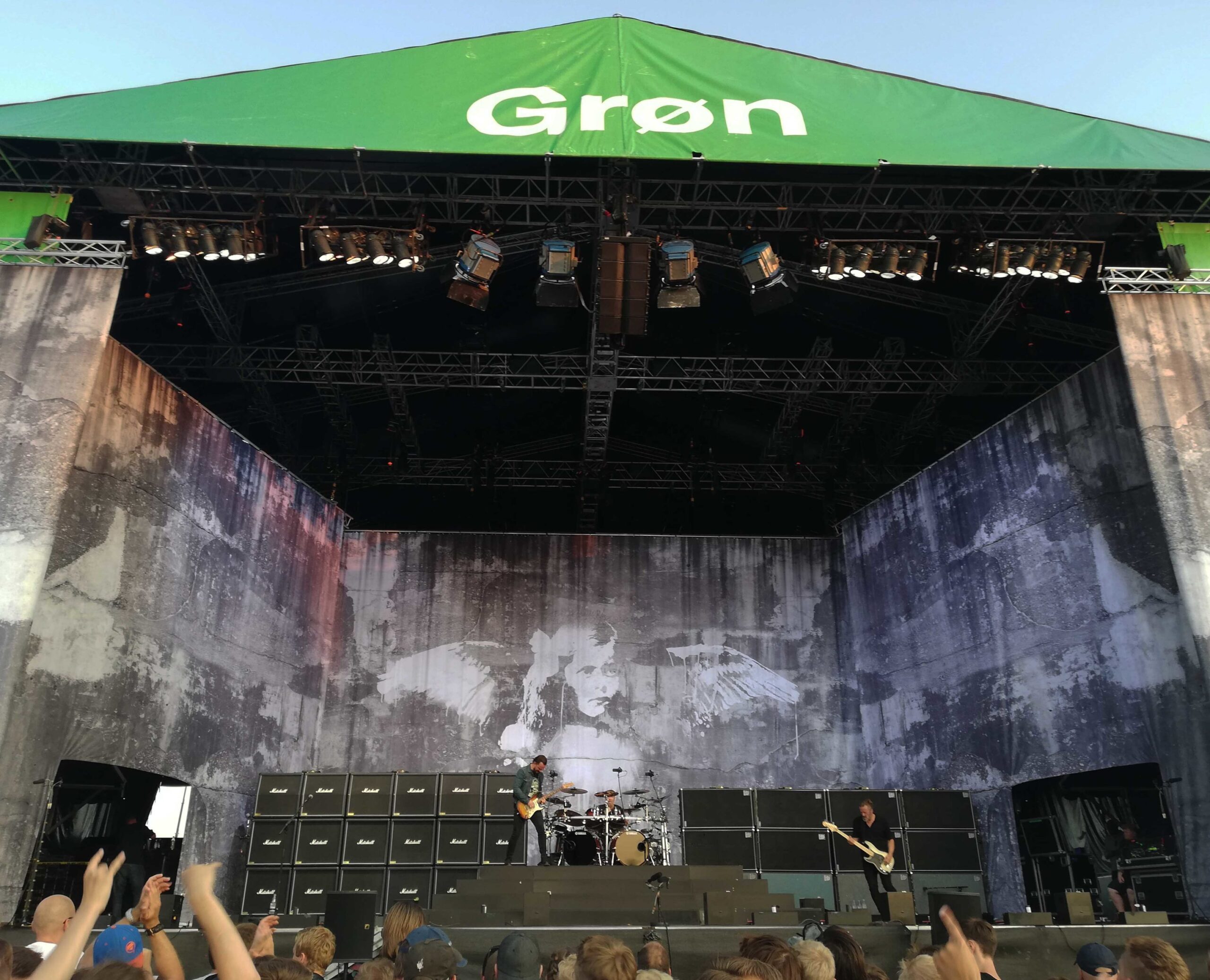 Dizzy Mizz Lizzy