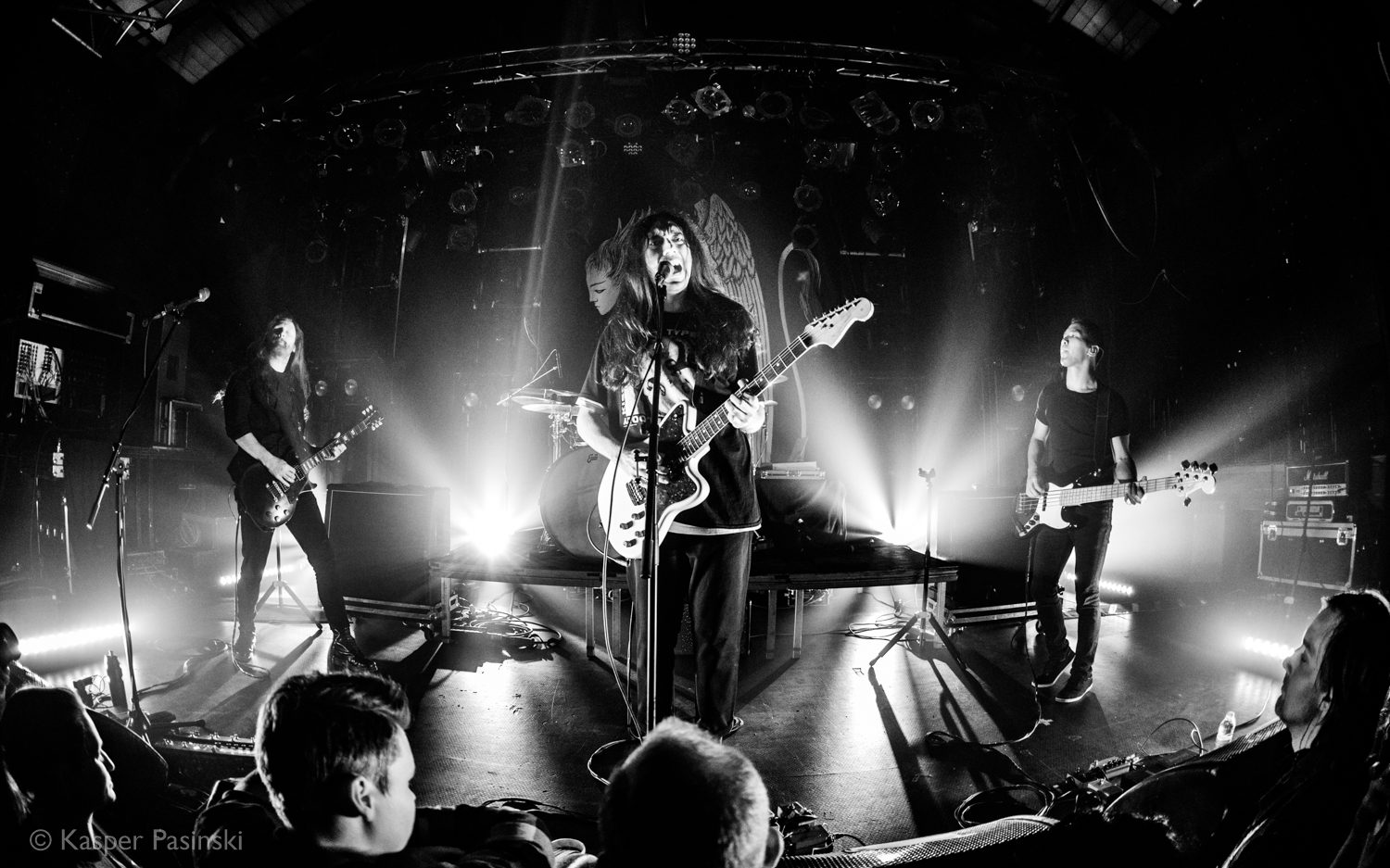 Energifyldt fransk blackgaze