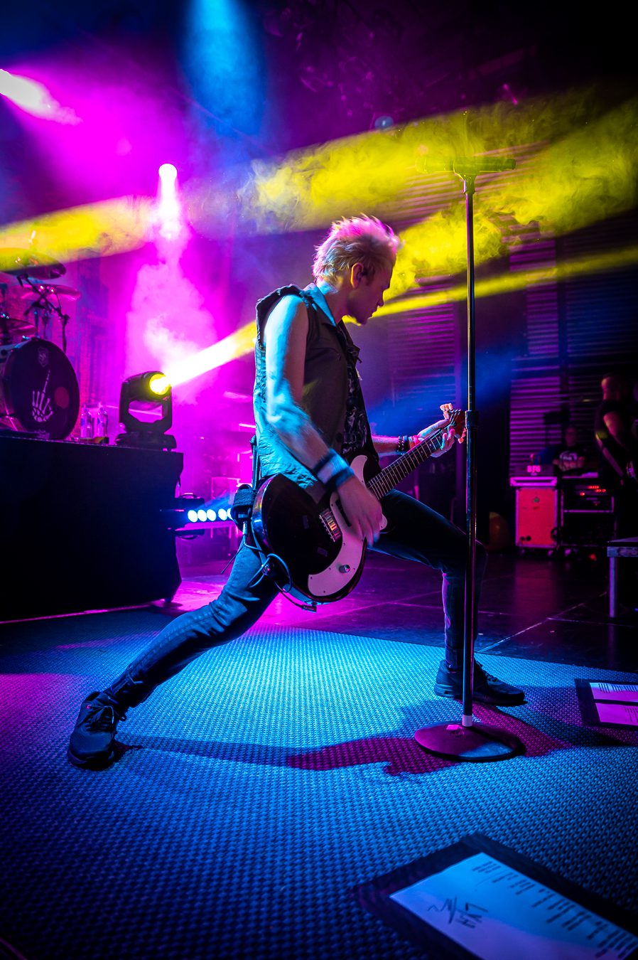 SUM 41