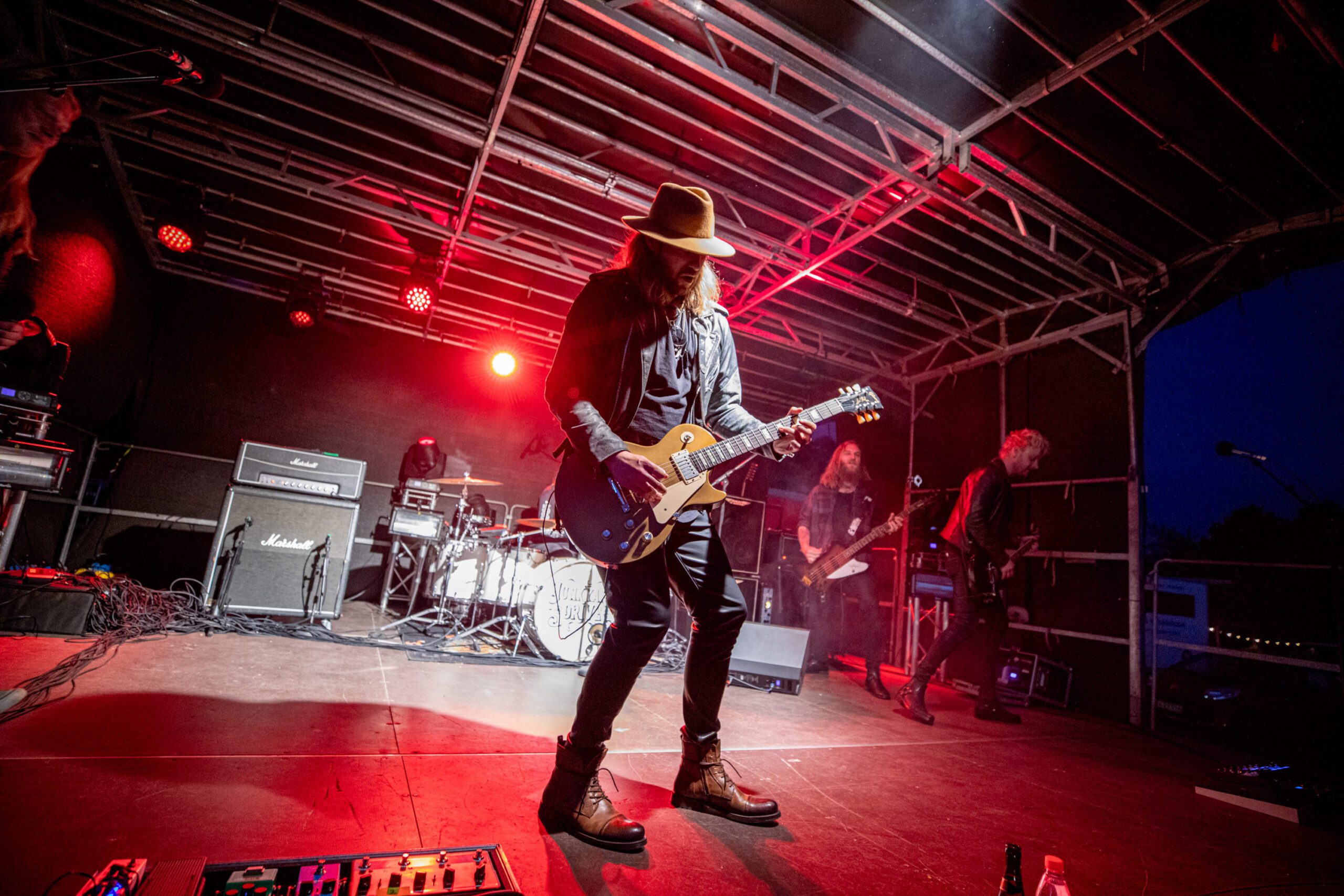 Junkyard Drive - Foto: Mark Stoumann
