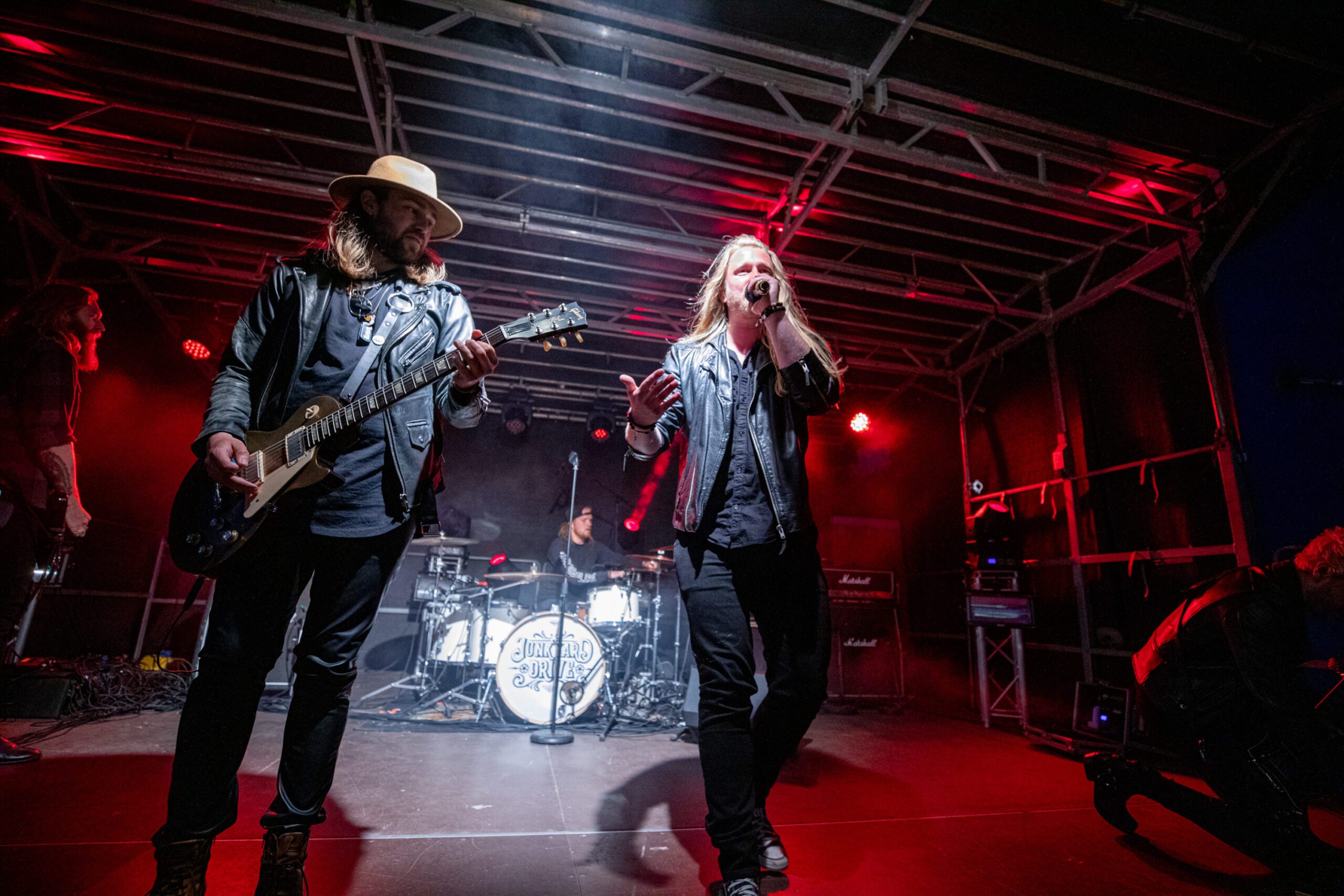 Junkyard Drive - Foto: Mark Stoumann
