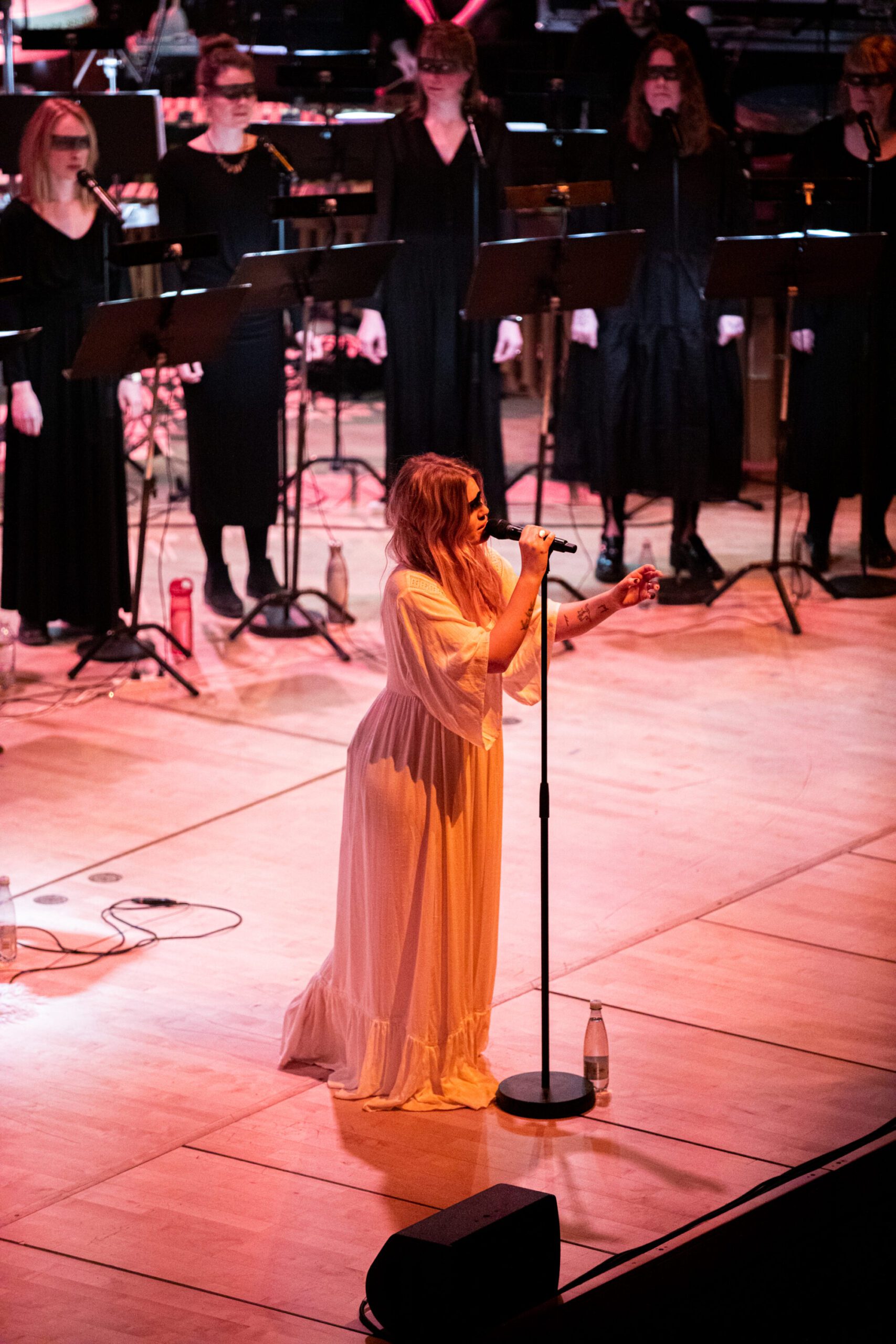 60 Minutes of Myrkur - COpenhagen Phil - Foto: Mark Stoumann