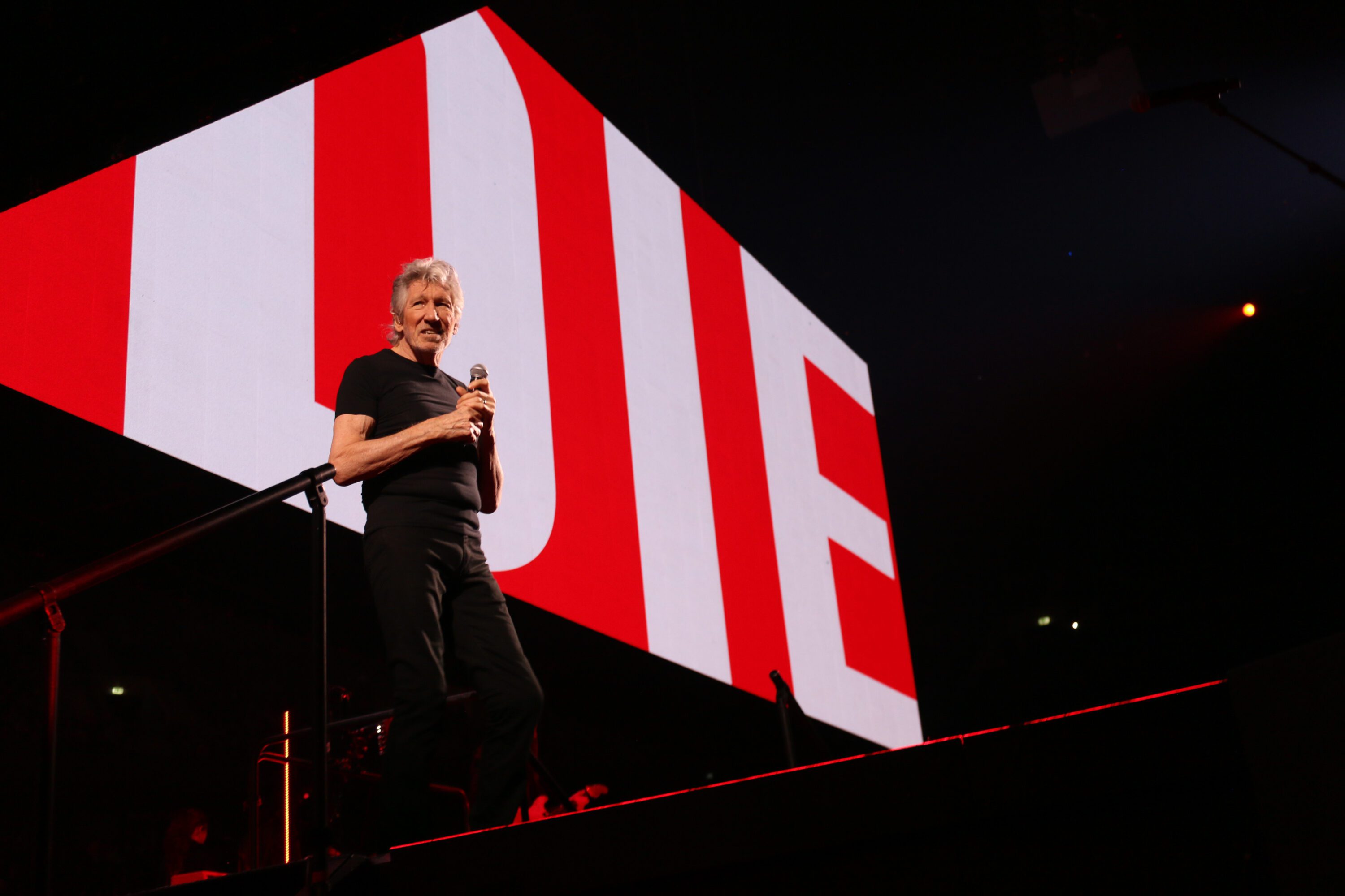 Roger Waters