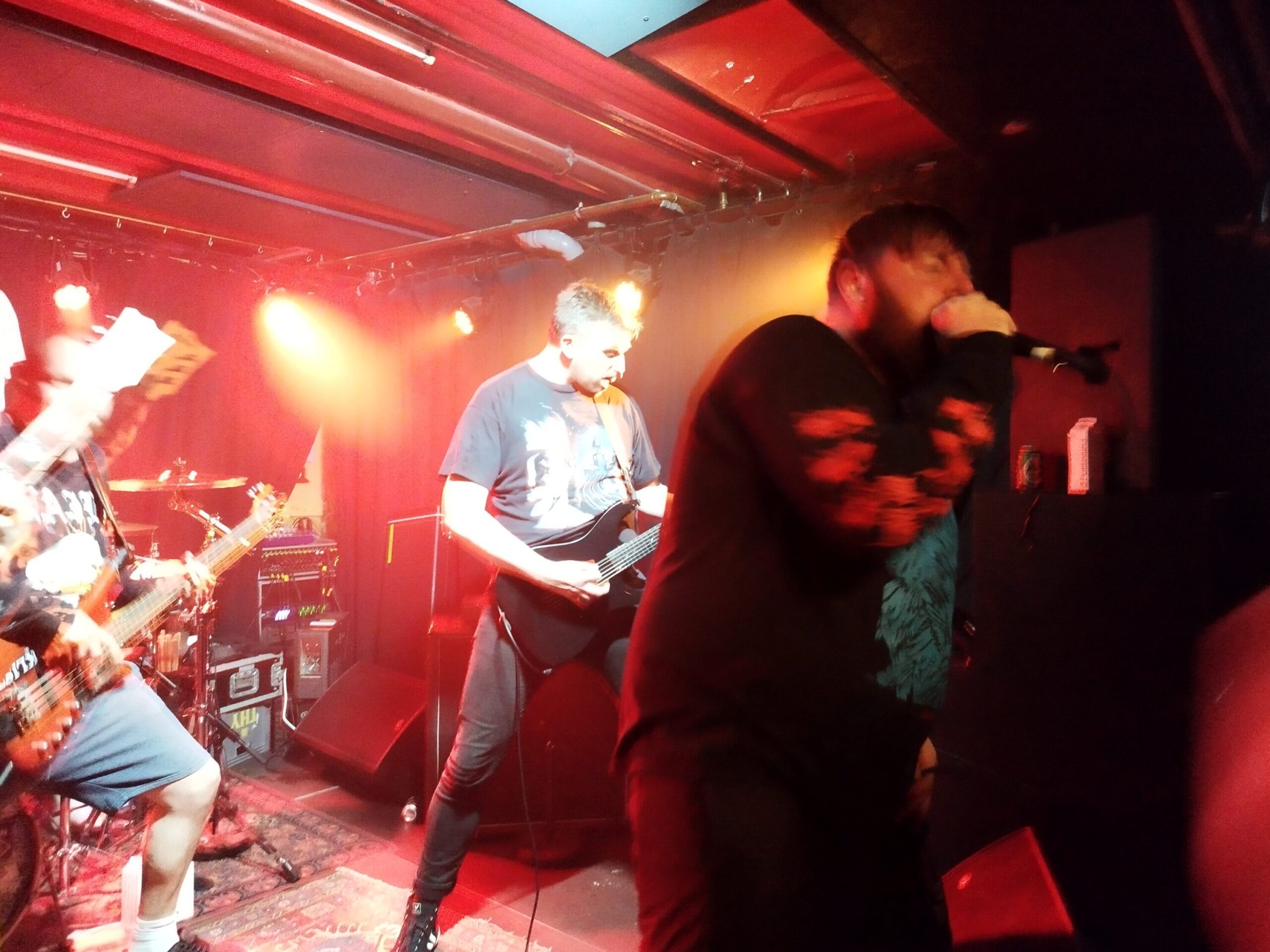 Dyster og dybfølt brutalitet
