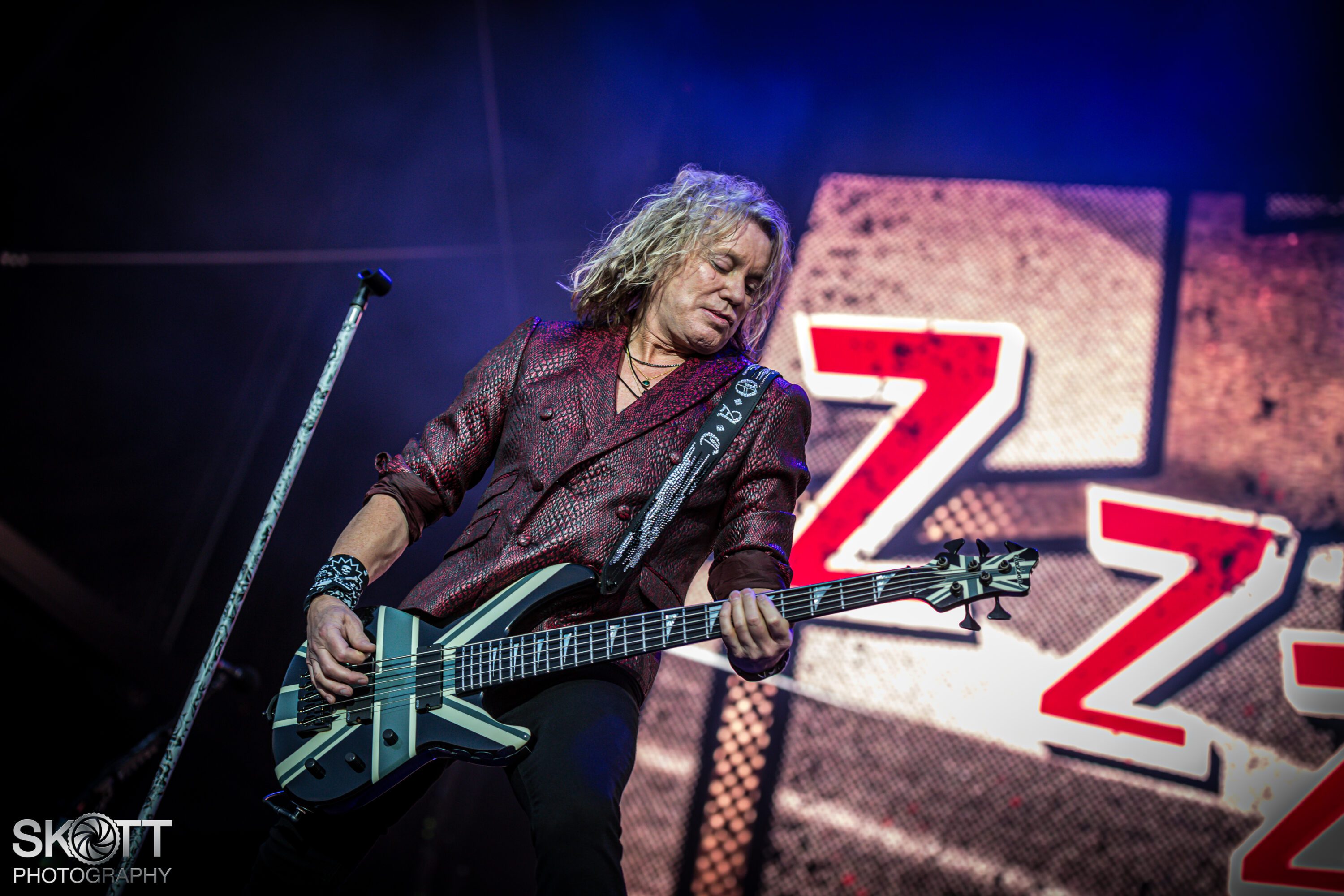 Def Leppard