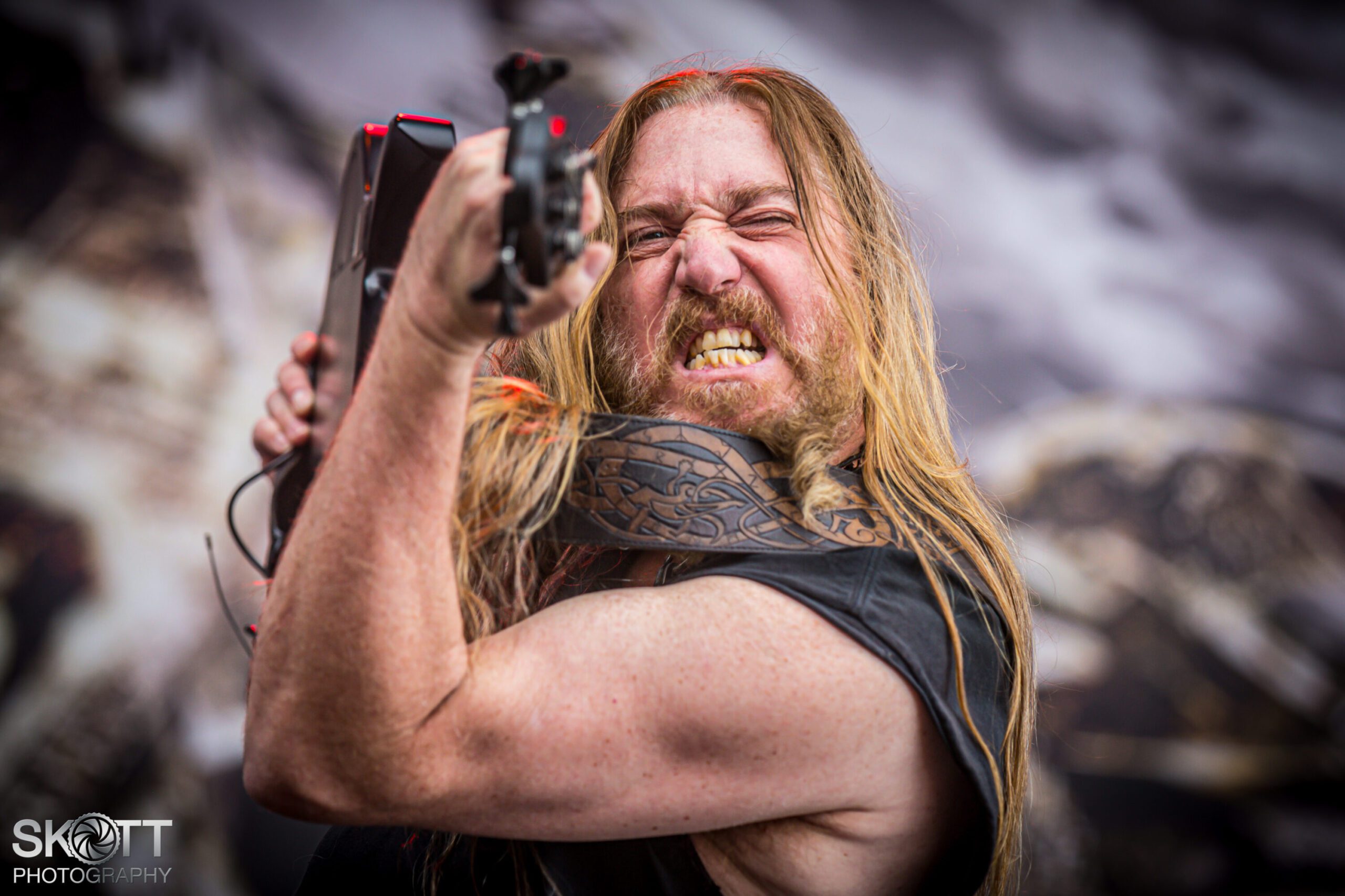 Testament leverede varen