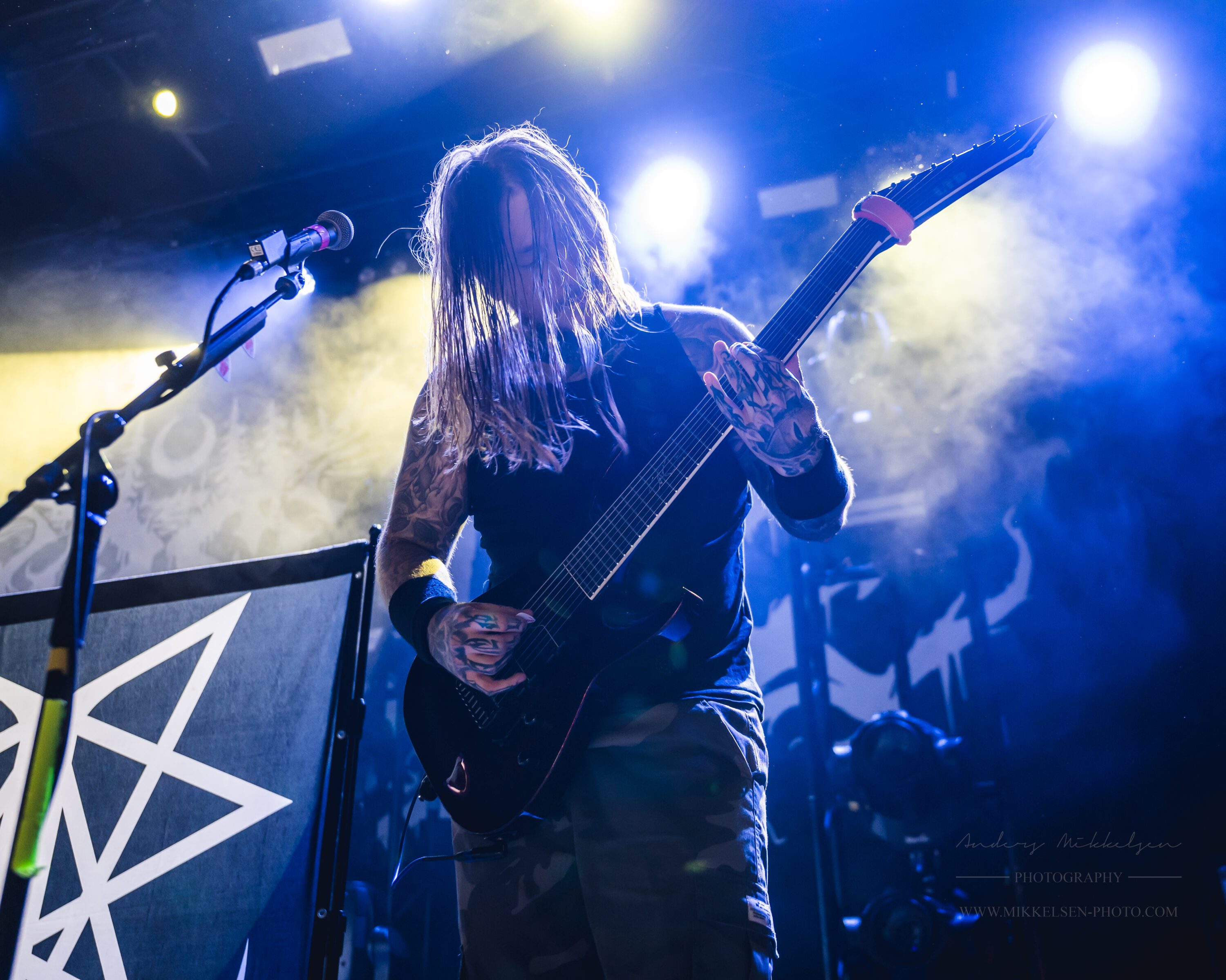 Lorna Shore