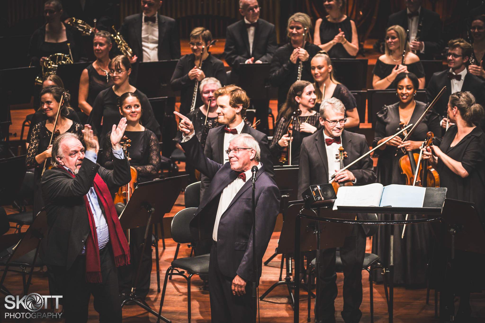 Det Færøske Symfoniorkester og Eivør - Foto: Tommy Skøtt