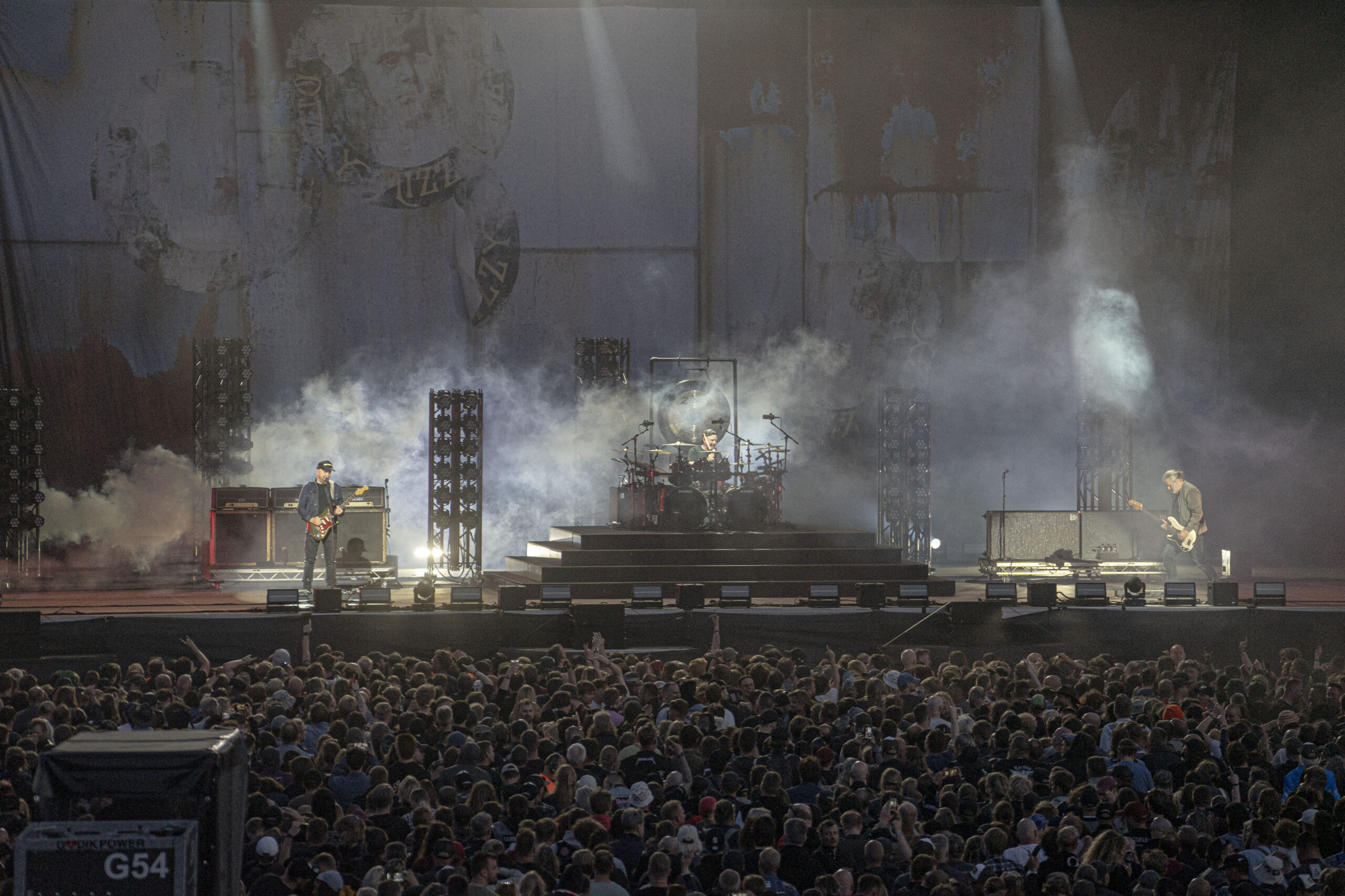 Dizzy Mizz Lizzy er et kærlighedsmonster