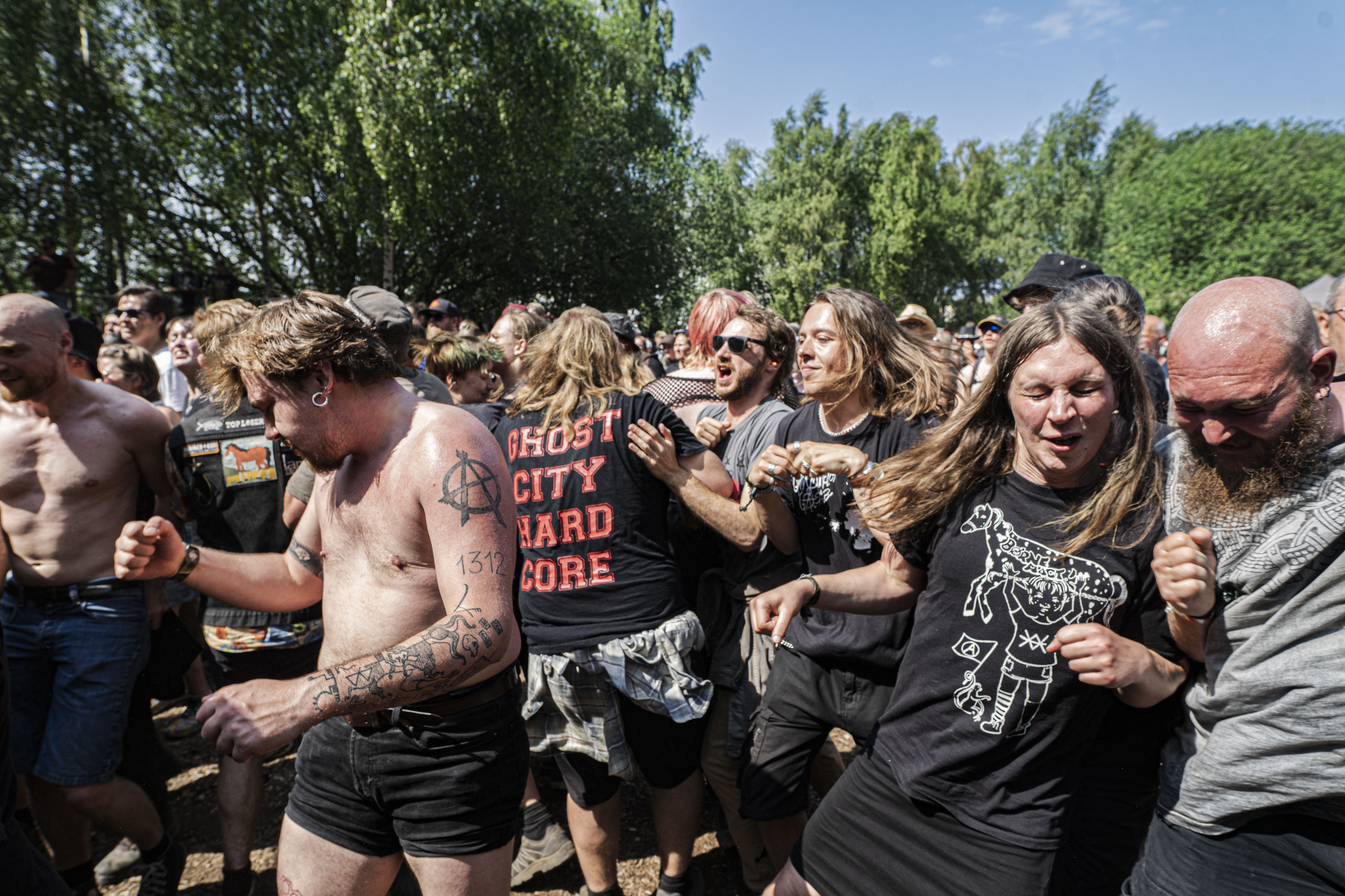 Gorilla Angreb - Foto: Joachim Vilstrup