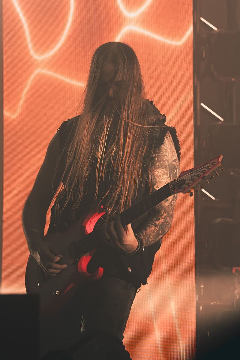 Lorna Shore